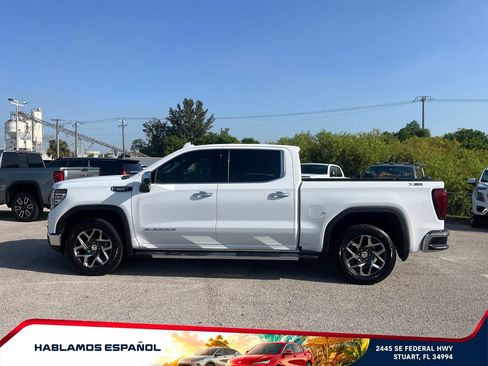 Used 2025 GMC Sierra 1500 SLT w/ SLT Premium Plus Package AWD/4WD image 4