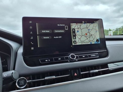 New 2025 Mitsubishi Outlander SE image 9