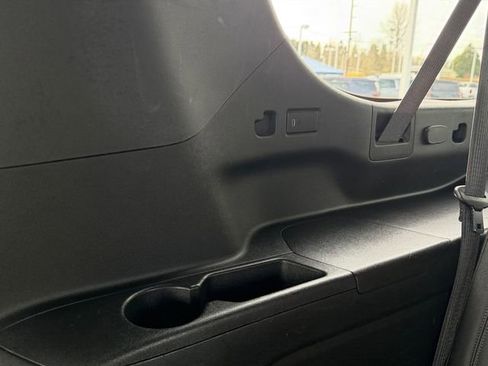 Used 2024 Chevrolet Suburban LT image 41