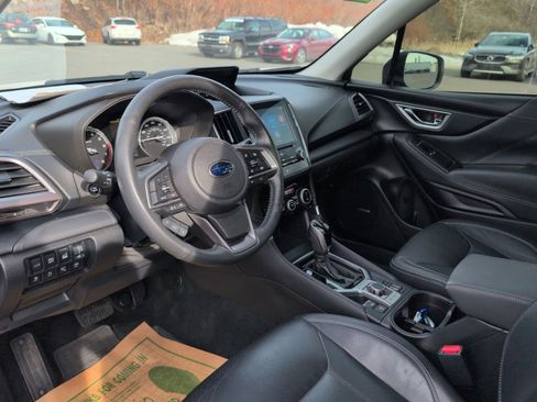 Used 2020 Subaru Forester Touring image 10