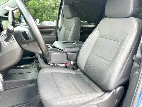 Used 2025 Chevrolet Silverado 3500 LT AWD/4WD image 17