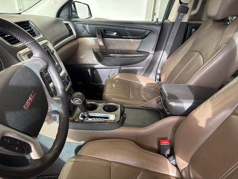 Used 2016 GMC Acadia SLT w/ Open Road Package image 12