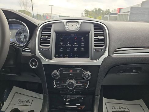 Used 2023 Chrysler 300 Touring RWD image 25