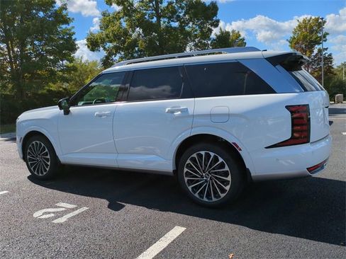 Used 2026 Hyundai Palisade Calligraphy image 6