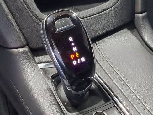 Used 2024 Cadillac XT6 Premium Luxury w/ Technology Package AWD/4WD image 40