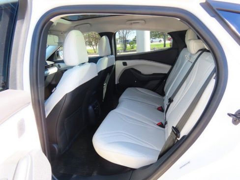 Used 2022 Ford Mustang Mach-E Premium image 19