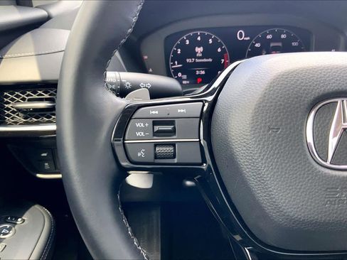 Used 2025 Acura ADX FWD image 22