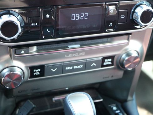 Used 2021 Lexus GX 460 Premium w/ Premium Package AWD/4WD image 26