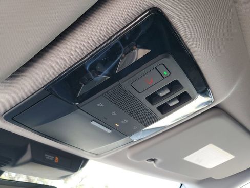 New 2026 Mitsubishi Outlander AWD image 25