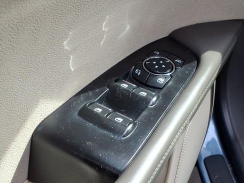 Used 2018 Lincoln MKX Reserve w/ Driver Assistance Package image 12