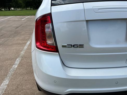 Used 2014 Ford Edge SEL w/ Equipment Group 205A FWD image 6