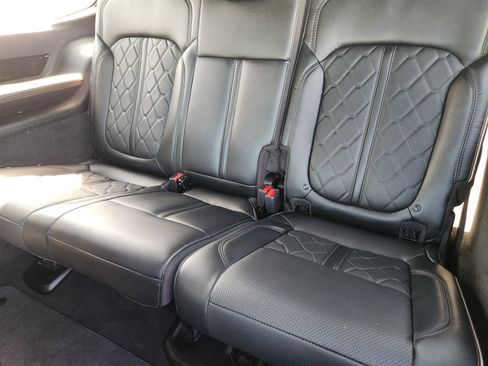 Used 2024 Jeep Grand Wagoneer Series III w/ Rear Seat Video Group 1 AWD/4WD image 34