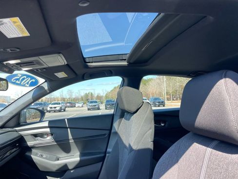 Certified 2025 Honda Accord Sport image 29