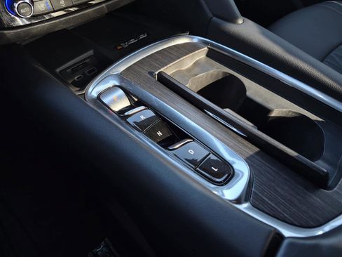 Used 2023 Buick Enclave Avenir w/ Avenir Technology Package image 35