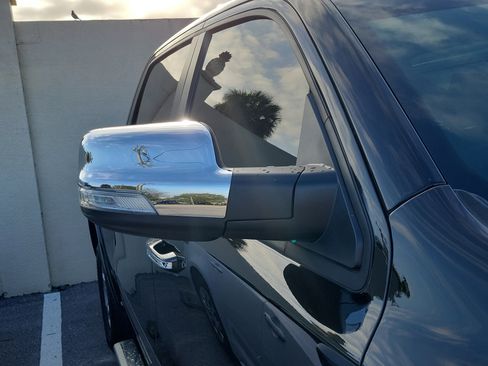 Used 2022 RAM 1500 Laramie image 8