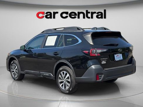 Used 2021 Subaru Outback Premium AWD/4WD image 3
