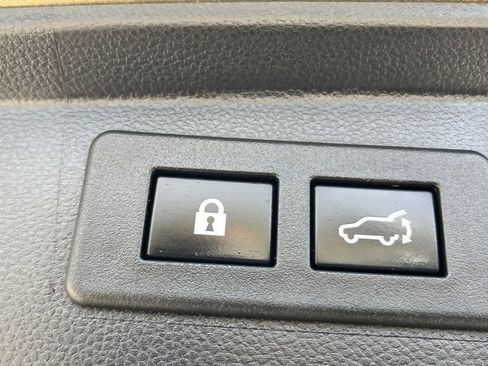 Used 2021 Subaru Outback Premium AWD/4WD image 25