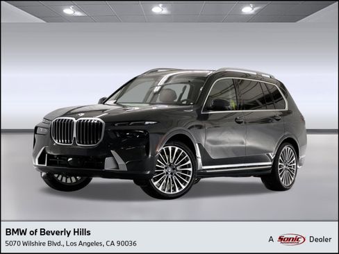 Used 2026 BMW X7 xDrive40i w/ Premium Package image 1