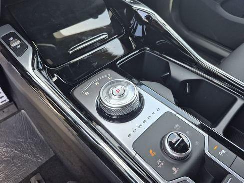 New 2026 Kia Sorento SX Prestige AWD/4WD image 9