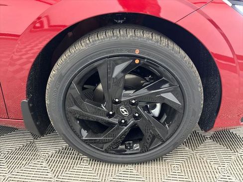 New 2026 Hyundai Elantra SEL Sport image 12