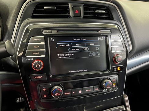 Used 2020 Nissan Maxima SR w/ Sport Mat Group image 41