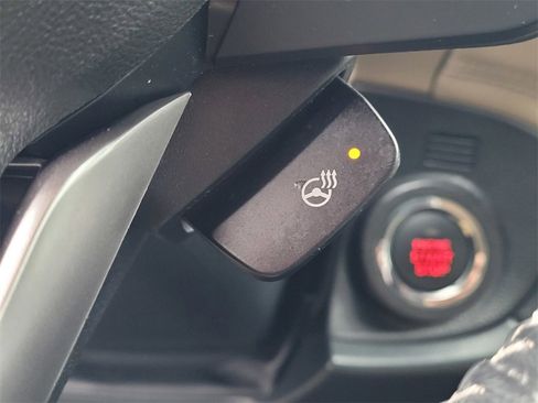 Used 2023 Subaru Outback Limited image 17