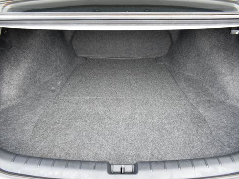 Used 2015 Honda Accord EX-L image 49