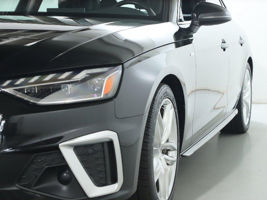 Used 2022 Audi A4 2.0T Premium Plus AWD/4WD image 4