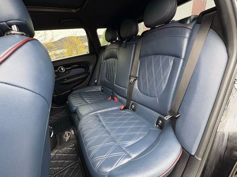 Used 2019 MINI Cooper Clubman S image 26