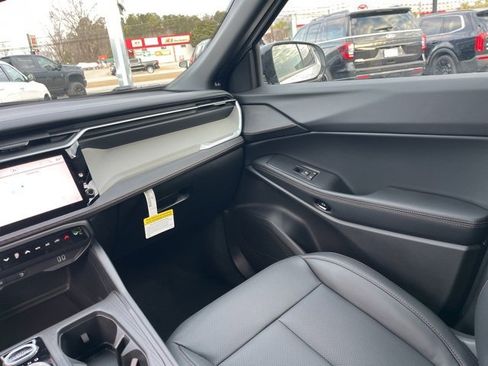 New 2026 Jeep Cherokee Limited image 19