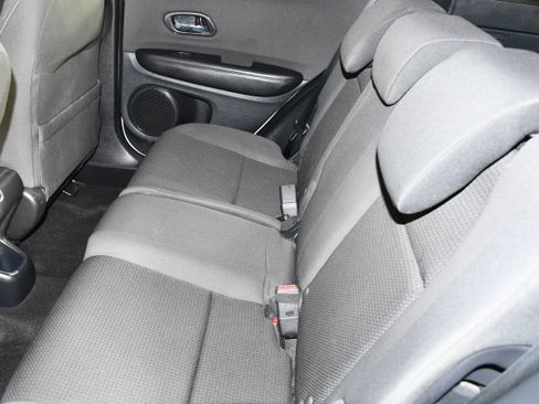 Used 2021 Honda HR-V Sport image 46