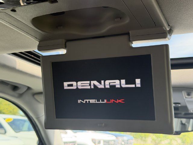Used 2020 GMC Yukon XL Denali w/ Denali Ultimate Package RWD image 27