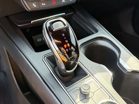 Used 2025 Cadillac XT4 Sport w/ Cold Weather Package image 19