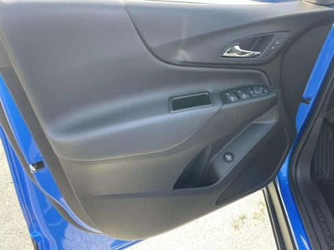 Used 2024 Chevrolet Equinox LT image 19