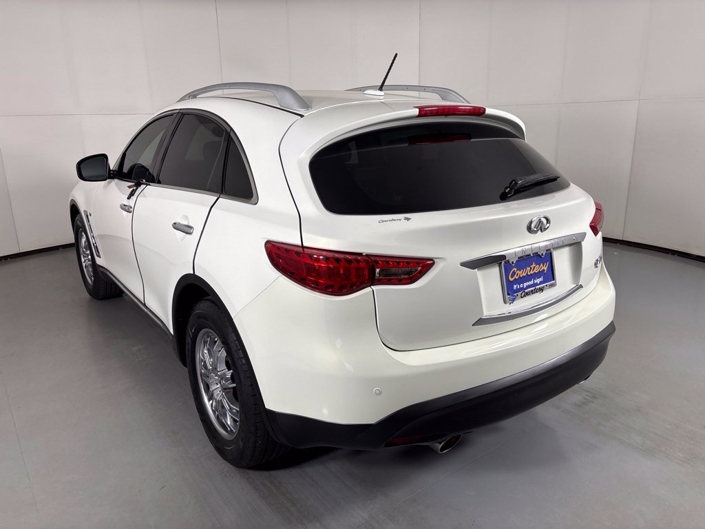Used 2014 INFINITI QX70 2WD w/ Premium Package image 6