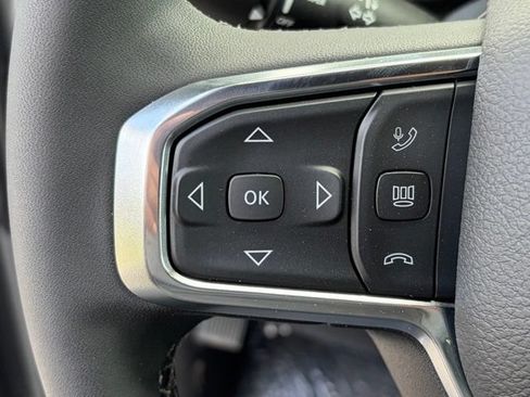 New 2026 RAM 2500 Laramie AWD/4WD image 17