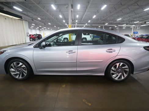 Used 2025 Subaru Legacy Limited AWD/4WD image 24