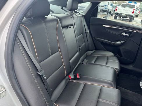 Used 2016 Chevrolet Impala LTZ image 12