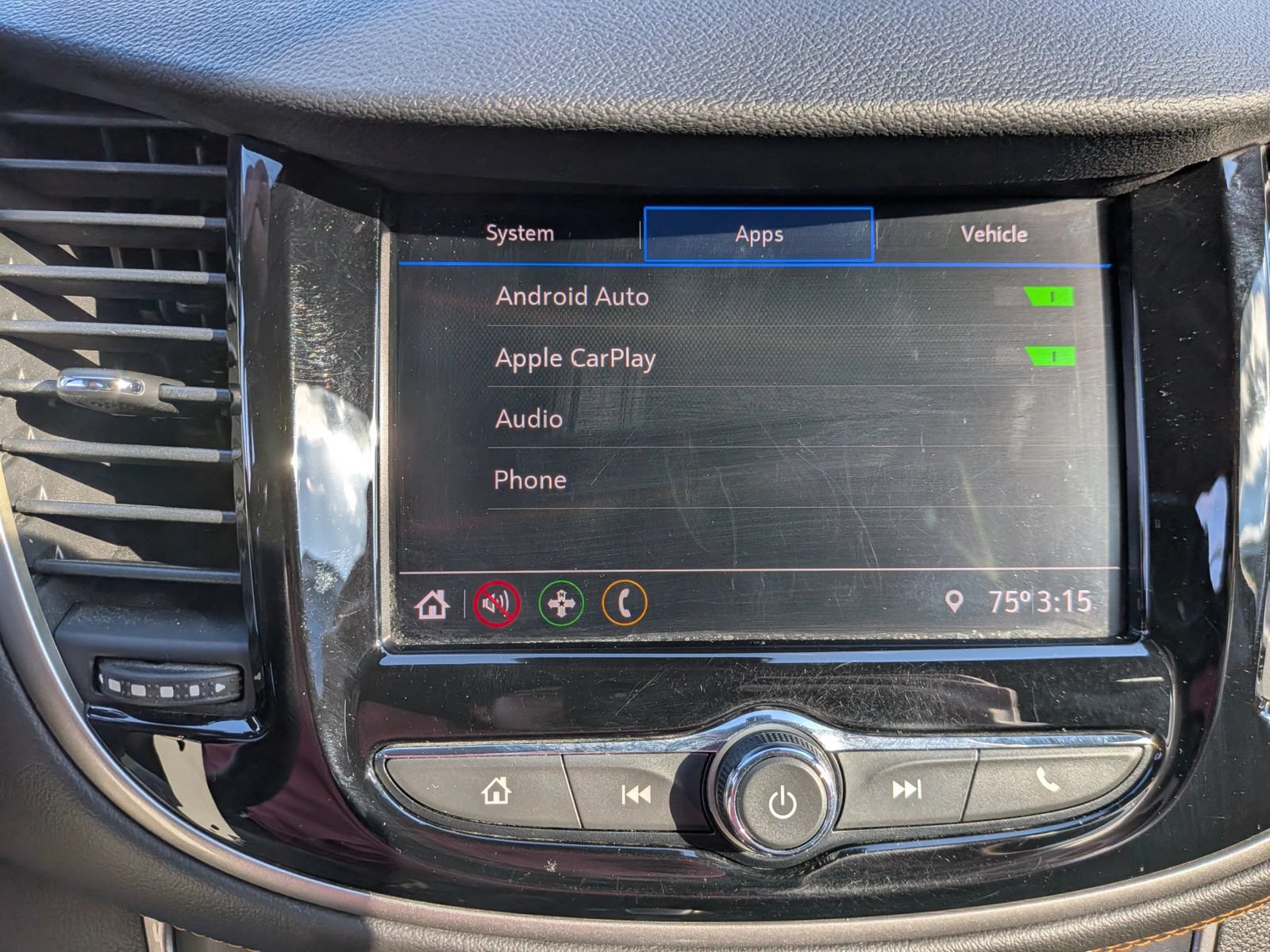 Used 2020 Chevrolet Trax LT FWD image 45
