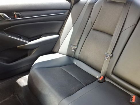 Used 2022 Honda Accord Sport image 22