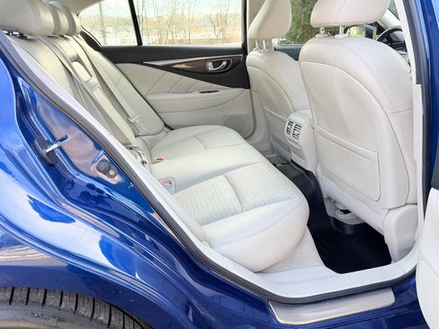 Used 2017 INFINITI Q50 Red Sport 400 image 38