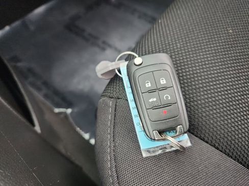 Used 2015 Chevrolet Cruze LT w/ Sun And Sound Package image 45