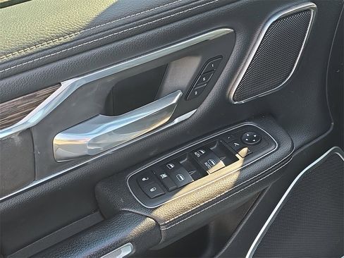 Used 2019 RAM 1500 Laramie image 19