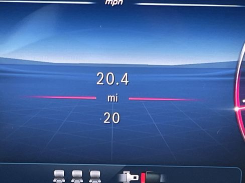 New 2026 Mercedes-Benz GLC 300 image 25