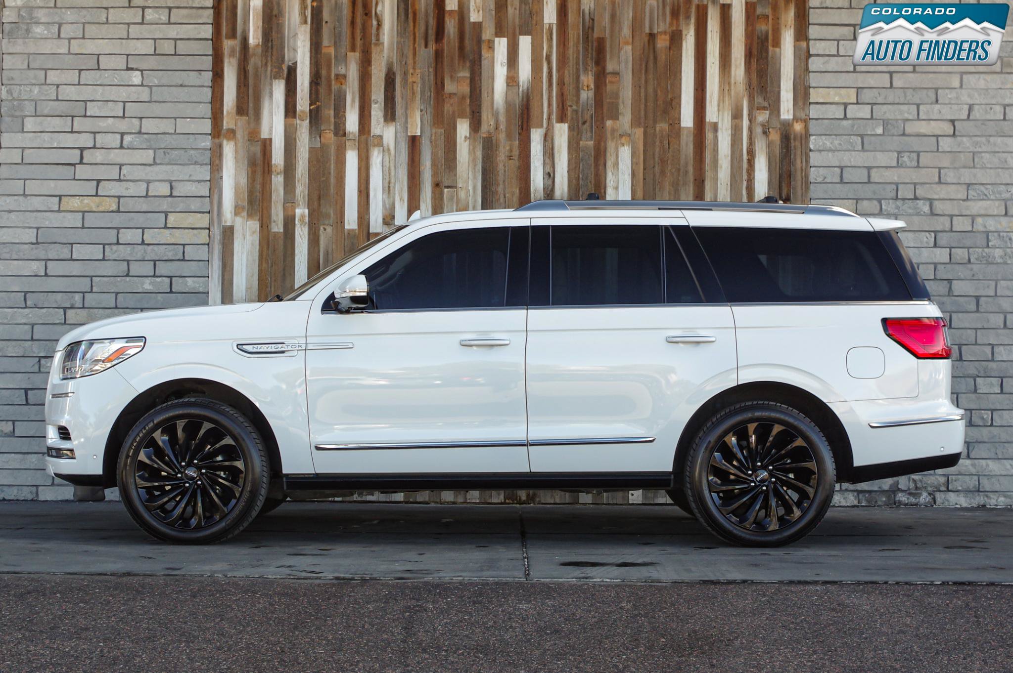 Used 2020 Lincoln Navigator Reserve w/ Equipment Group 208A Reserve AWD/4WD image 3
