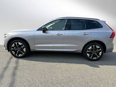 New 2026 Volvo XC60 B5 Plus w/ Climate Package image 6