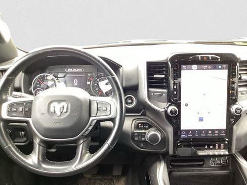 Used 2023 RAM 1500 Big Horn AWD/4WD image 9