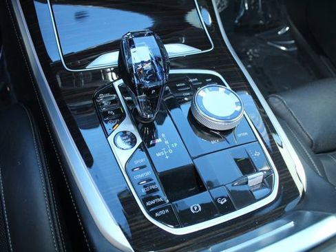 Used 2021 BMW X5 M50i w/ Executive Package image 15