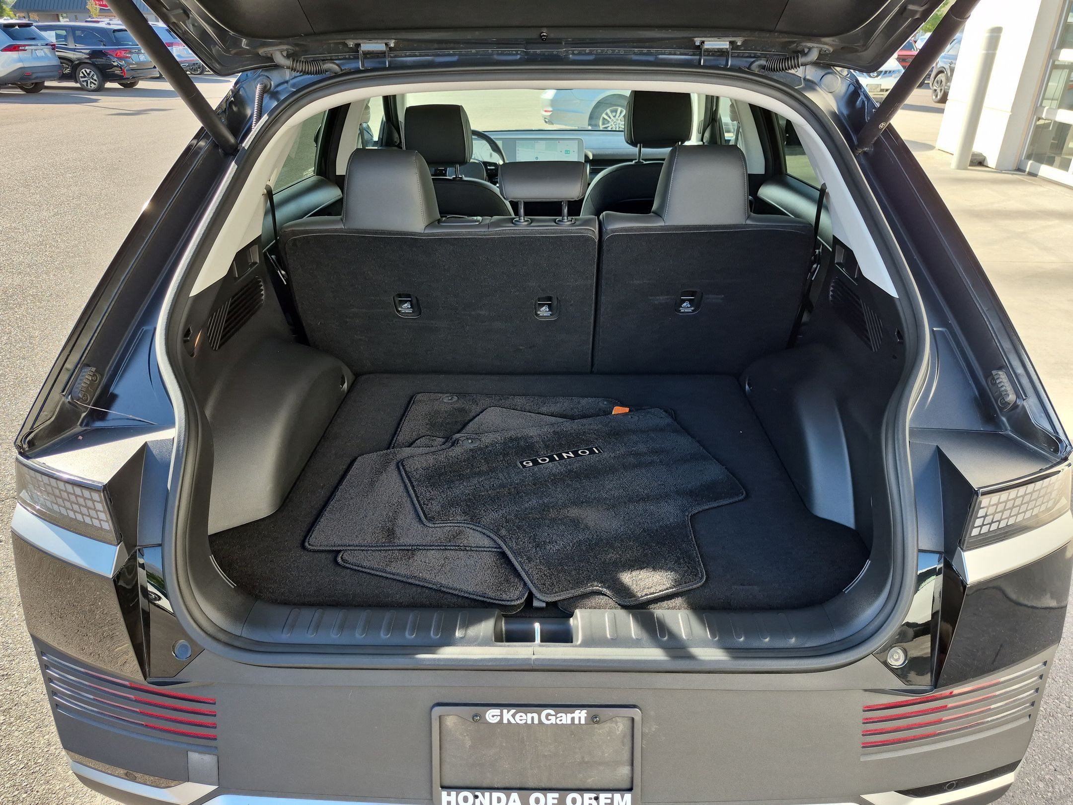 Used 2023 Hyundai Ioniq 5 SEL w/ Cargo Package AWD/4WD image 32