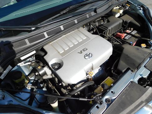 Used 2008 Toyota Sienna XLE Limited FWD image 24